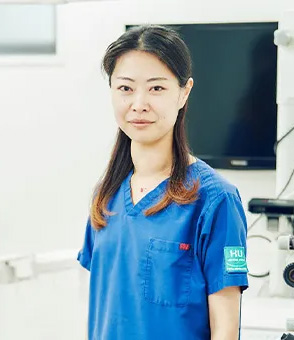 船越 麻理